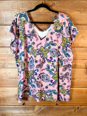 Lemon Pink Paisley V-Neck Top with Blue and Yellow Accents Size XL 💕💜